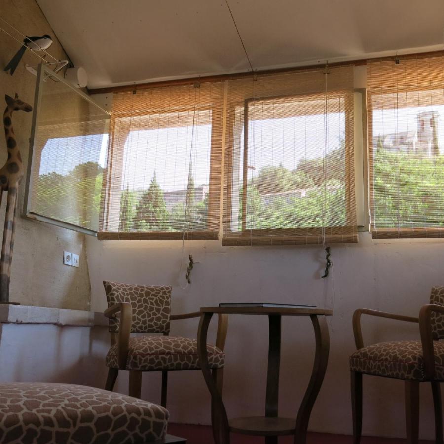 La Buissonniere Acomodação com café da manhã Oppède Exterior foto